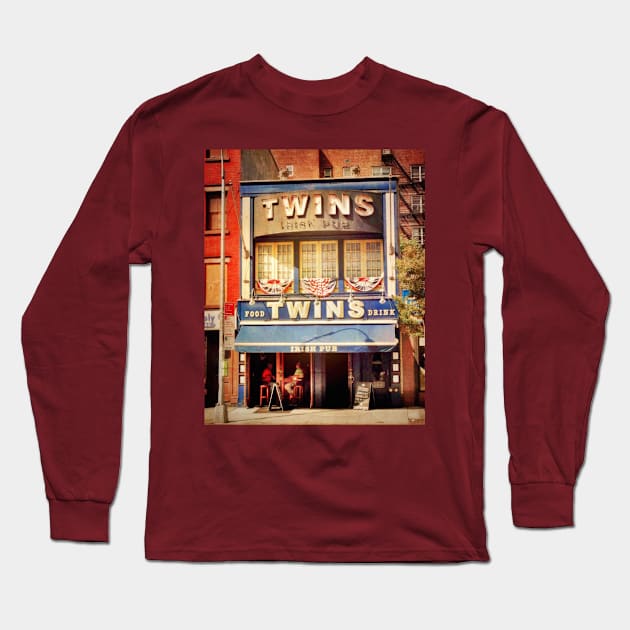 Twins pub Long Sleeve T-Shirt by pvjaffe